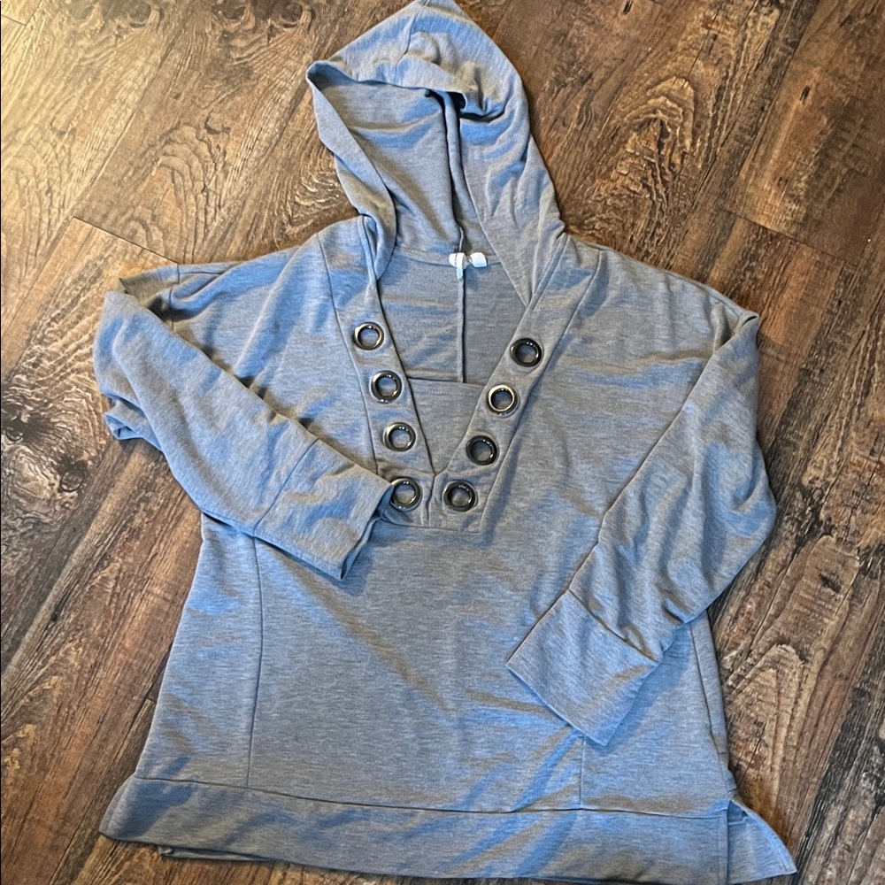 Gray Hooded Long Sleeve with Grommet Detail, XL